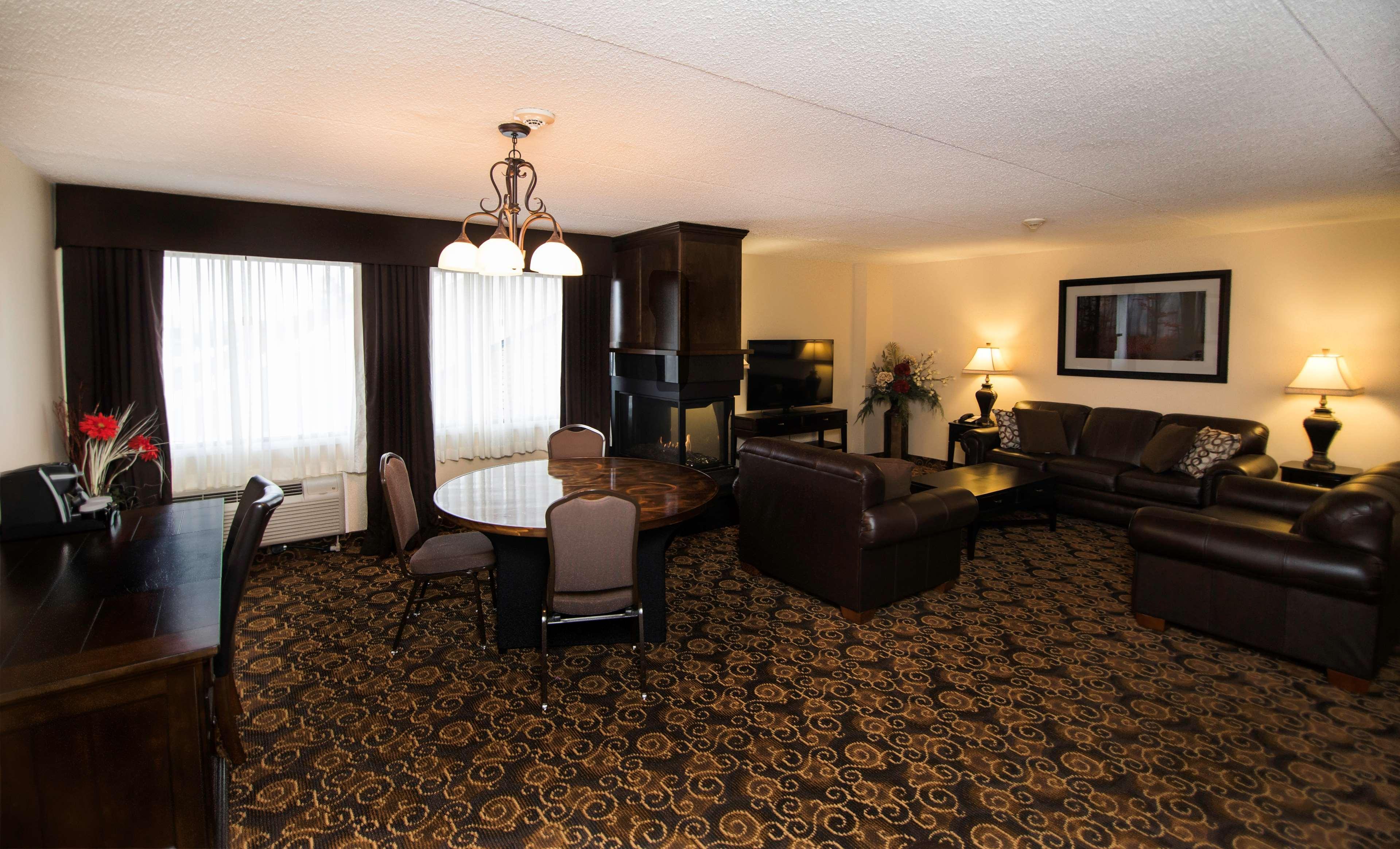 Best Western Plus Dryden Hotel And Conference Centre Dış mekan fotoğraf
