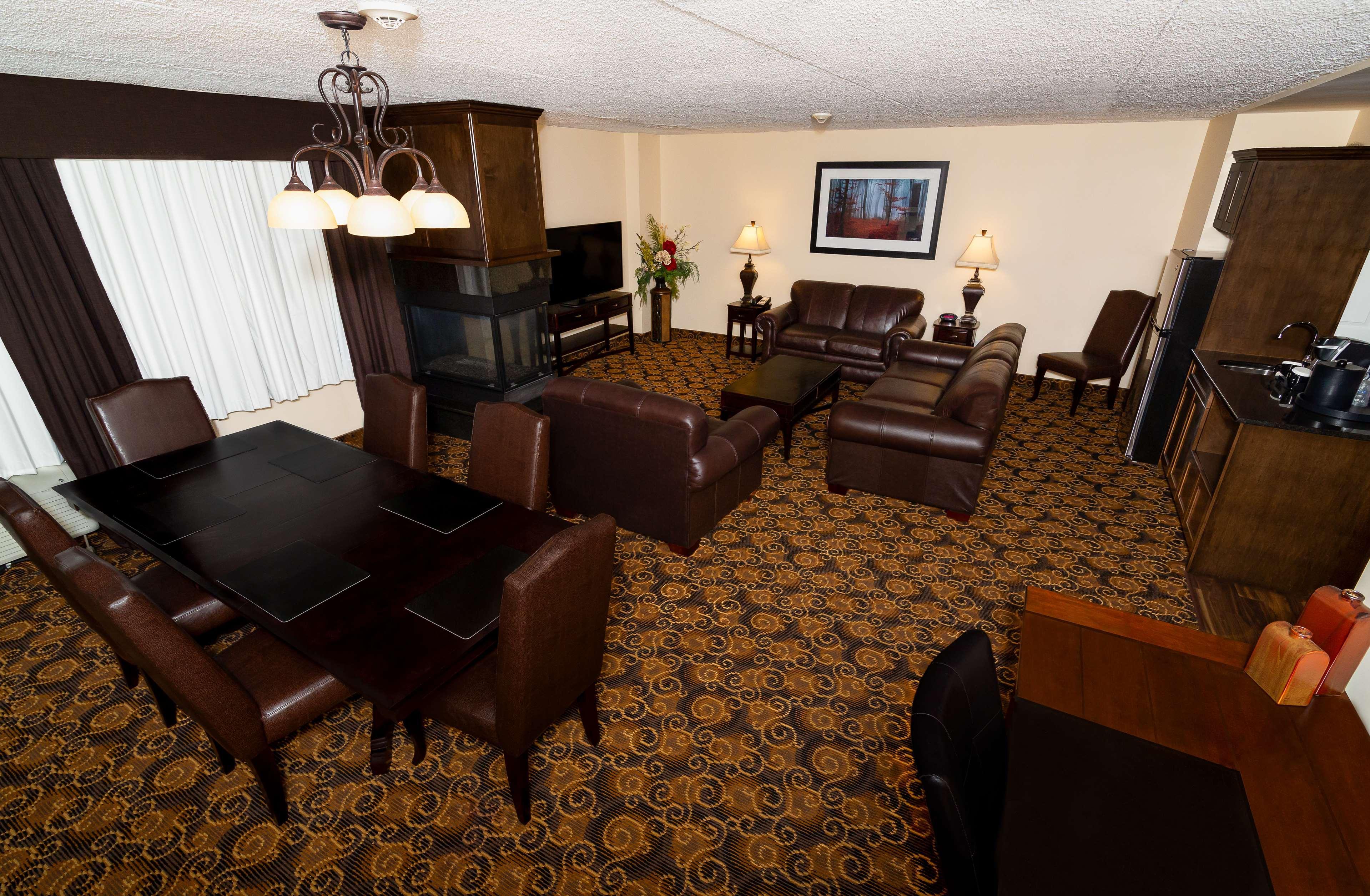 Best Western Plus Dryden Hotel And Conference Centre Dış mekan fotoğraf