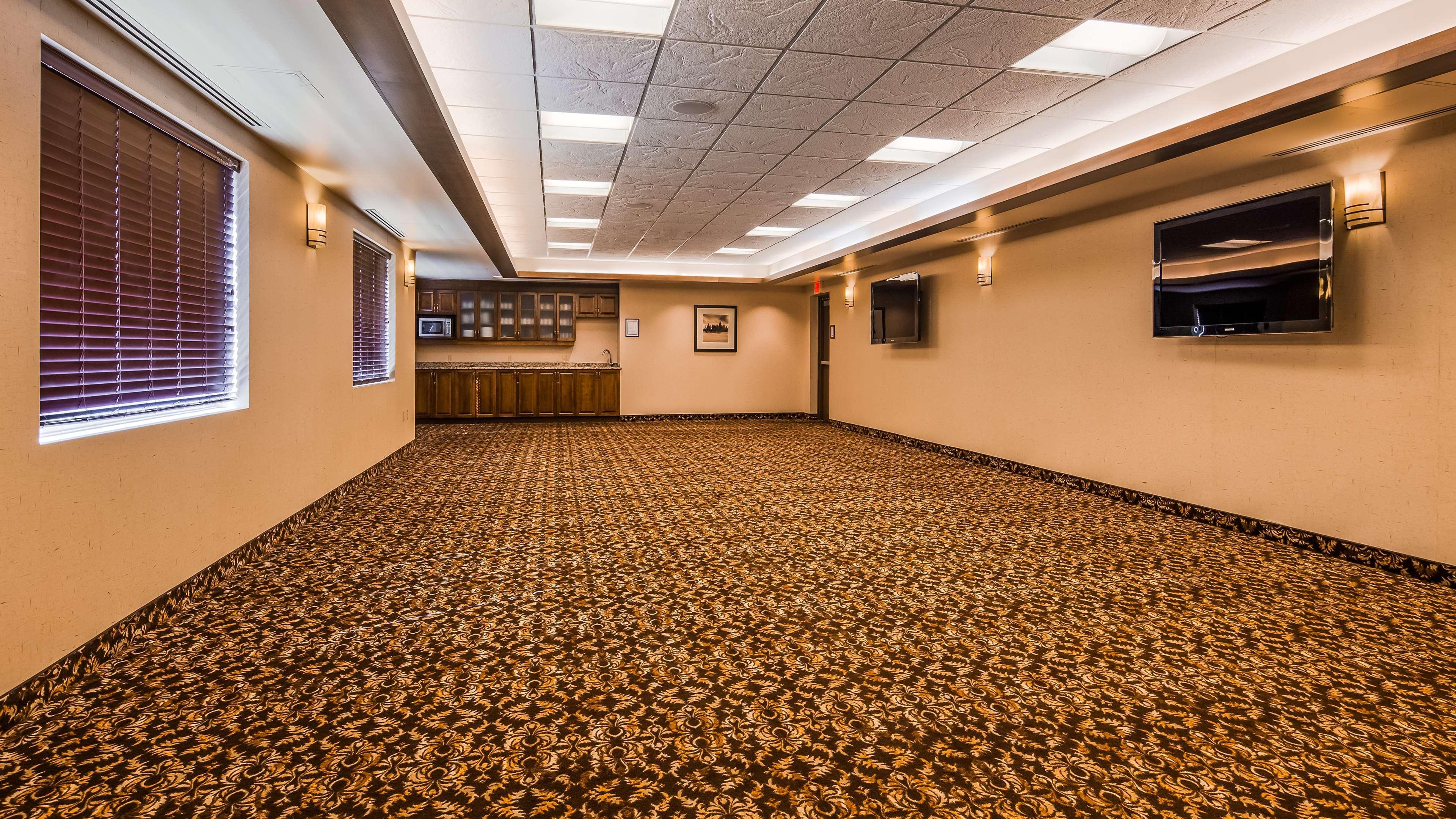 Best Western Plus Dryden Hotel And Conference Centre Dış mekan fotoğraf