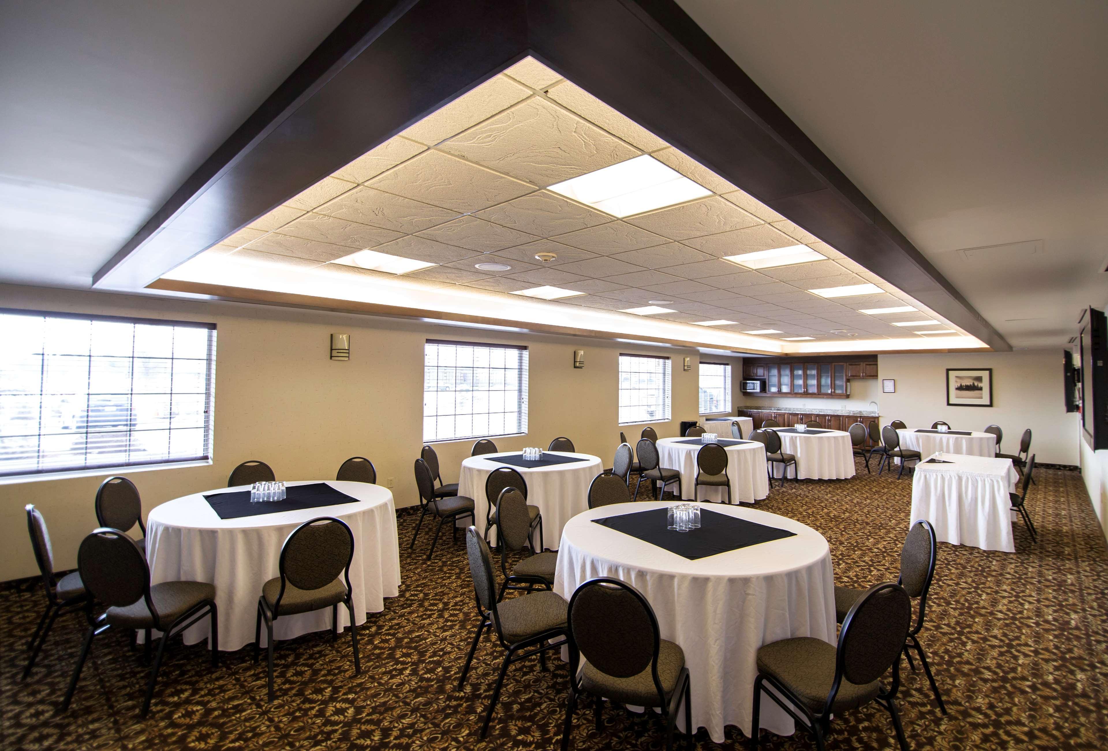 Best Western Plus Dryden Hotel And Conference Centre Dış mekan fotoğraf