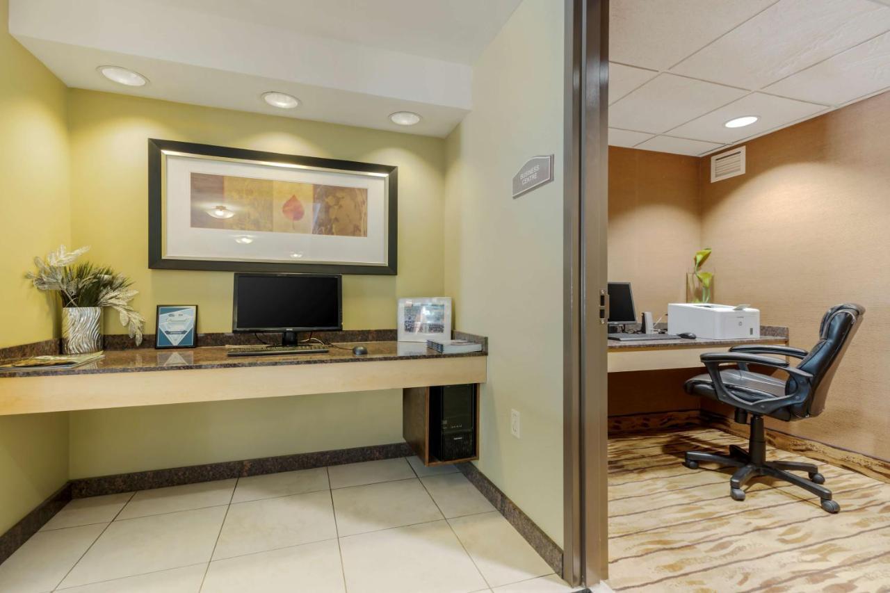 Best Western Plus Dryden Hotel And Conference Centre Dış mekan fotoğraf
