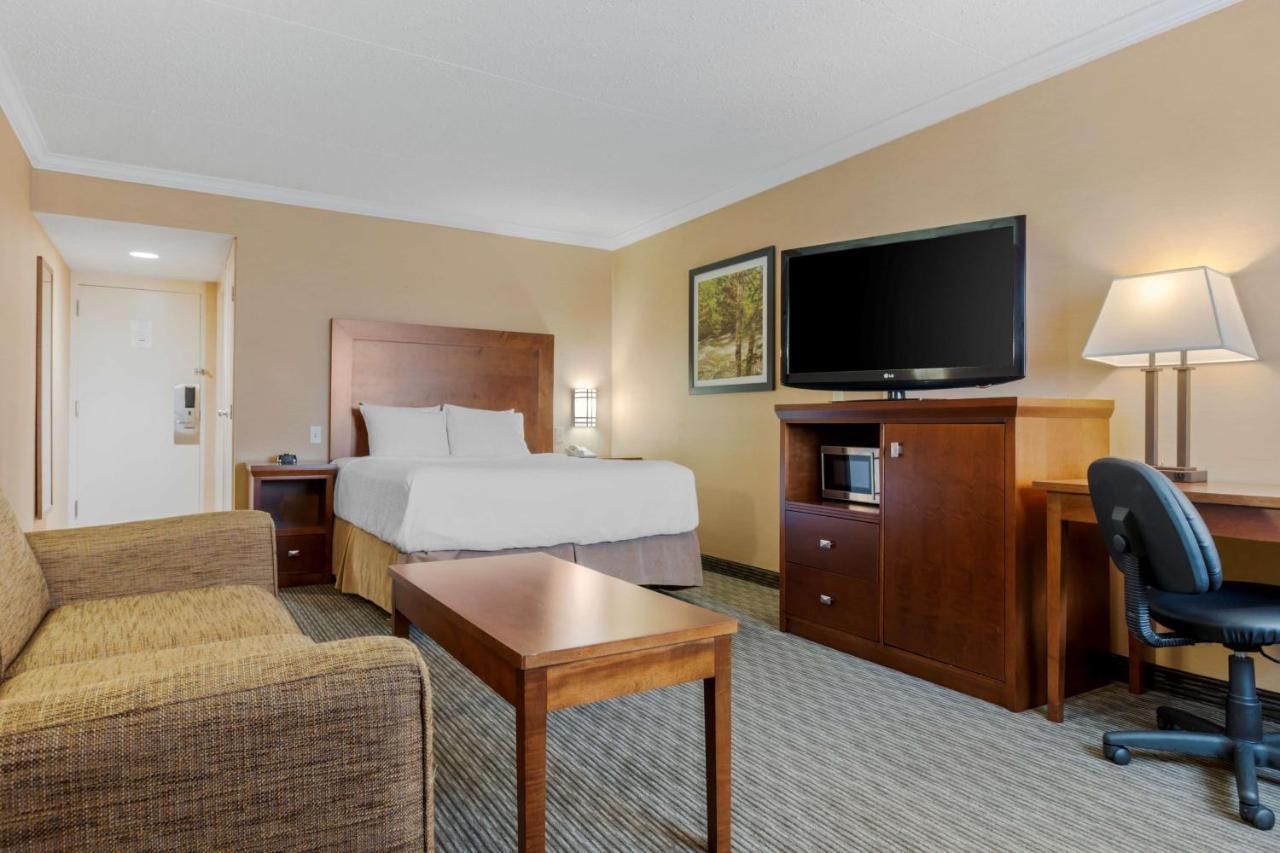 Best Western Plus Dryden Hotel And Conference Centre Dış mekan fotoğraf